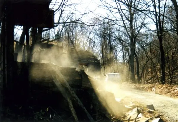 Photos of the Dismantling of the Building in 2001, photo 8 of 9
