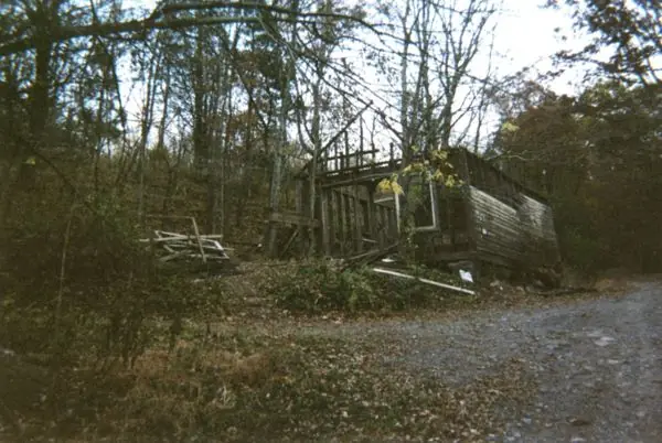 Photos of the Dismantling of the Building in 2001, photo 3 of 9